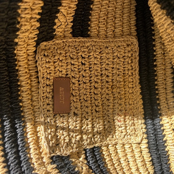 J. CREW Straw Black Striped Tote Shoulder Bag with Leather Strap - Picture 4 of 5